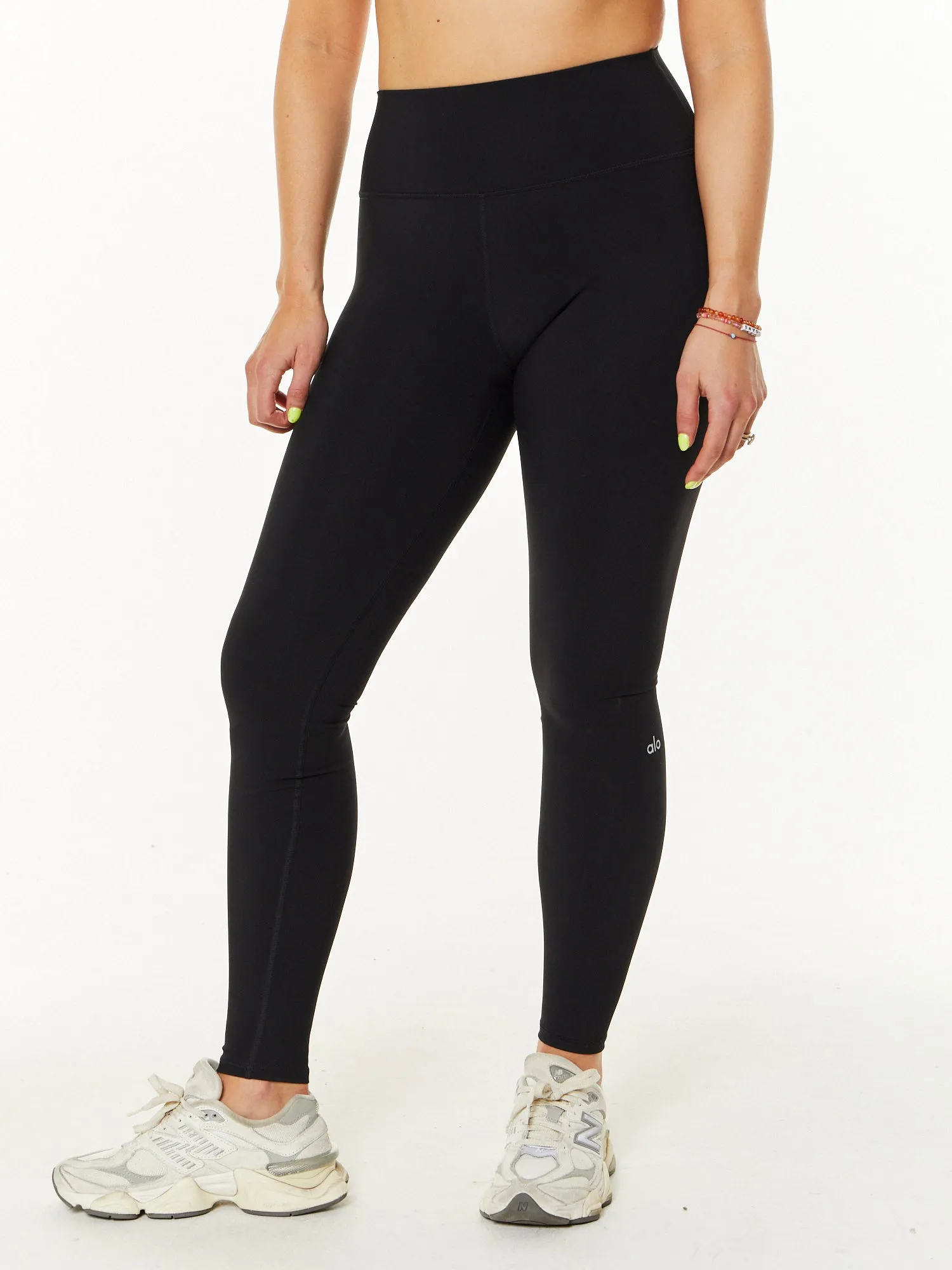 Alo | High-Waist Solid Vapor Legging | Black