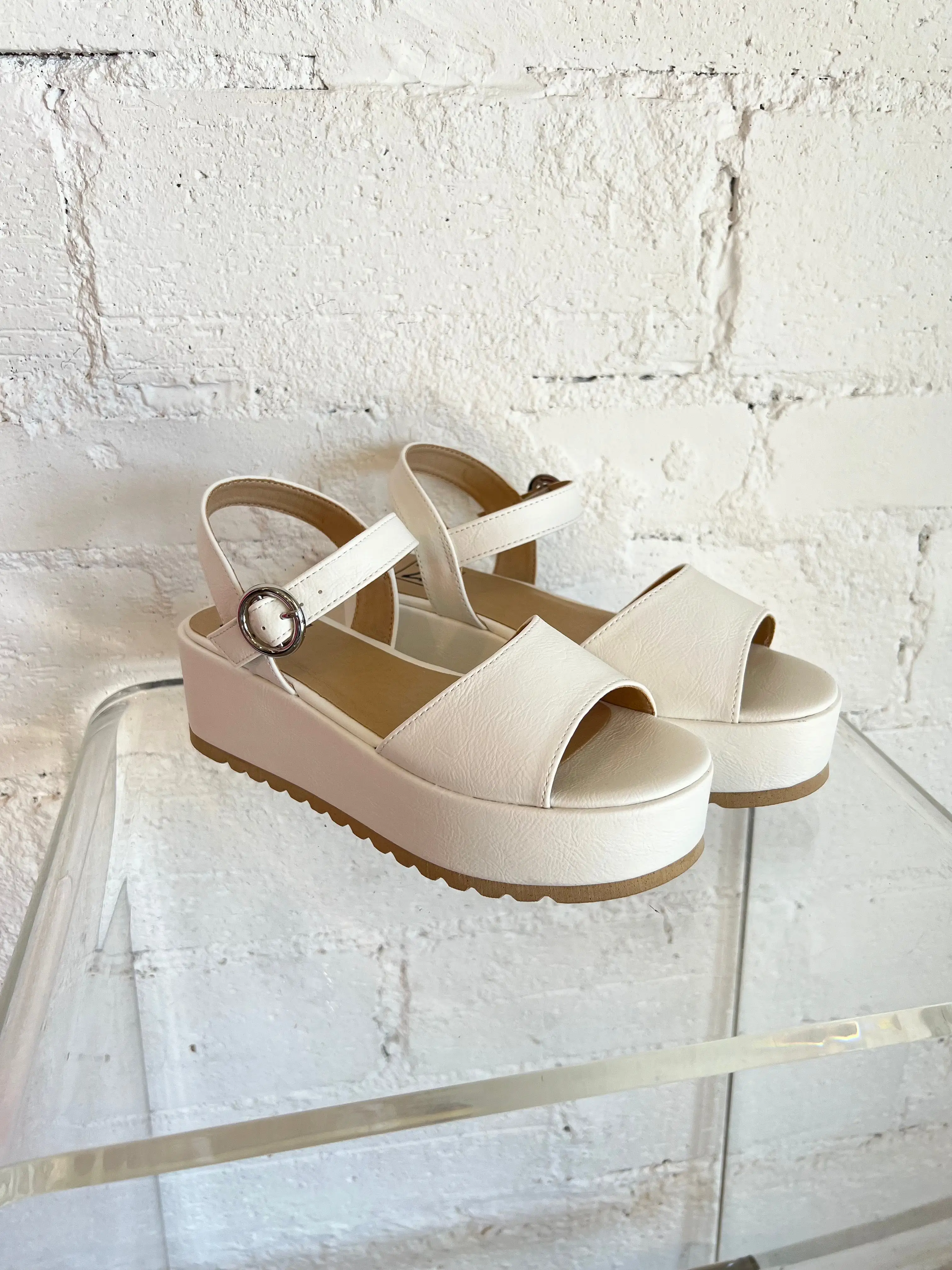 Chinese Laundry Jump Out Platform Sandal