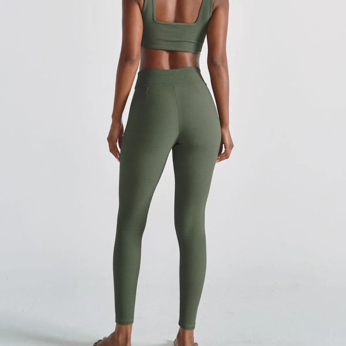 Classic Legging | Olive Micro Scrunch