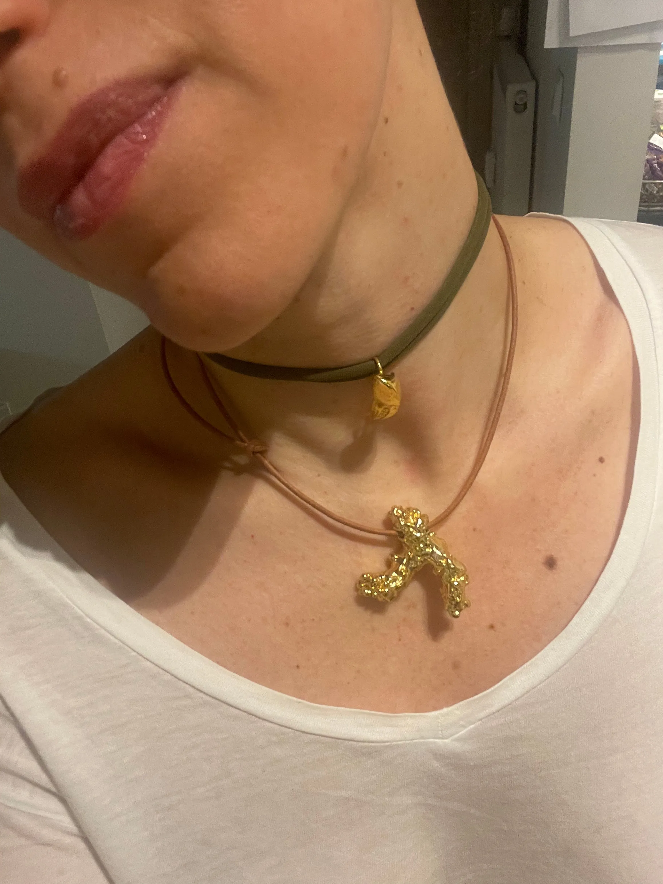 Crab wrap choker