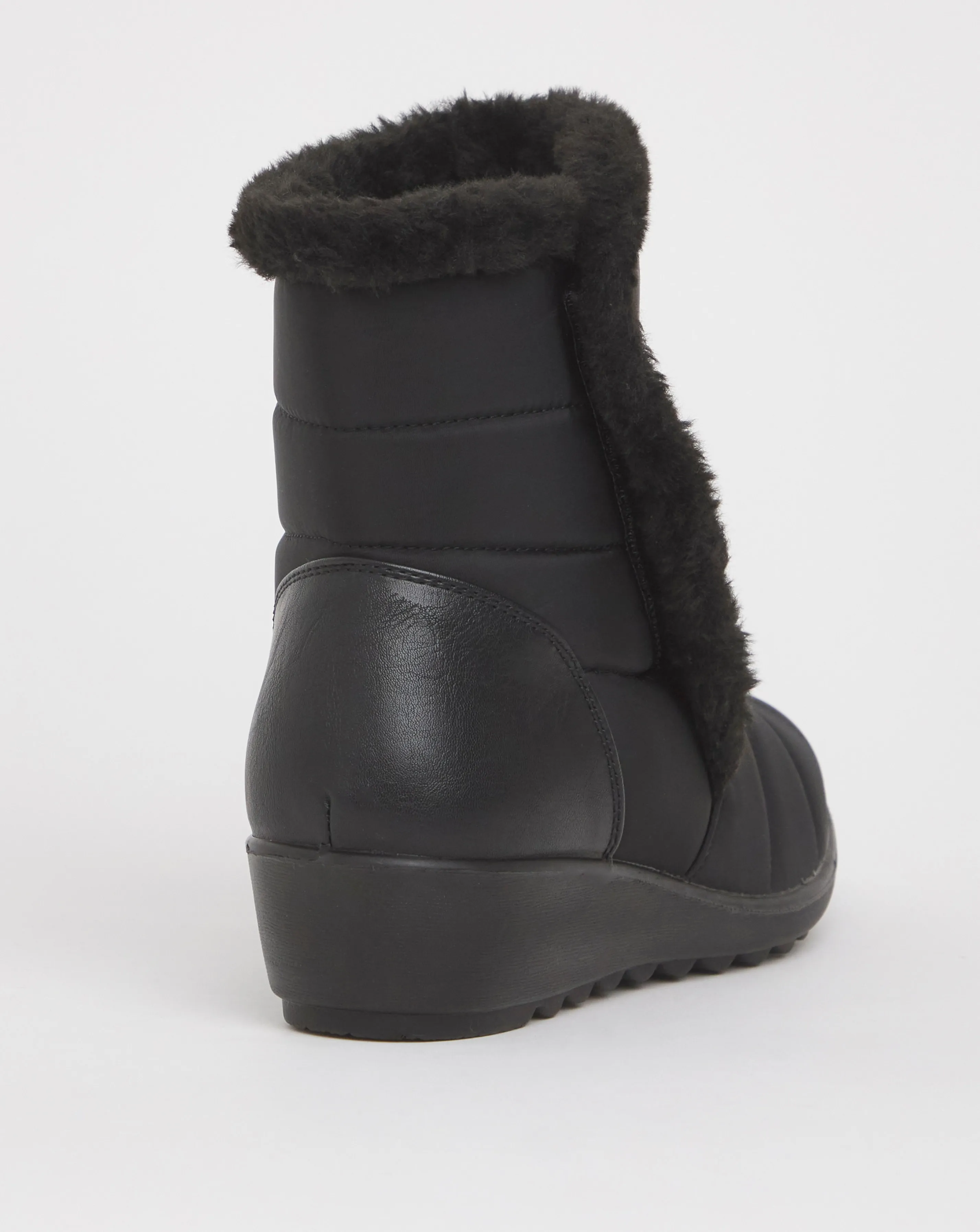 Cushion Walk Winter Boot E Fit