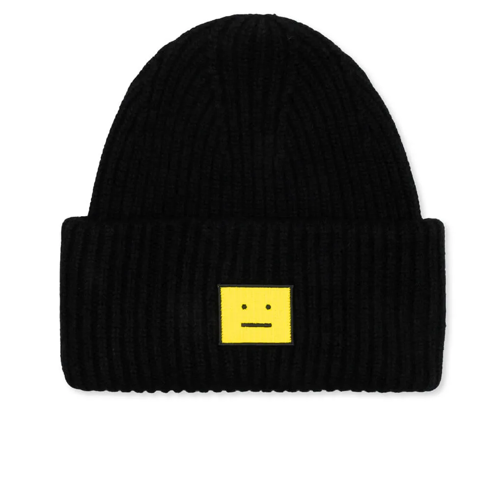 Logo Plaque Beanie - Black/Yellow