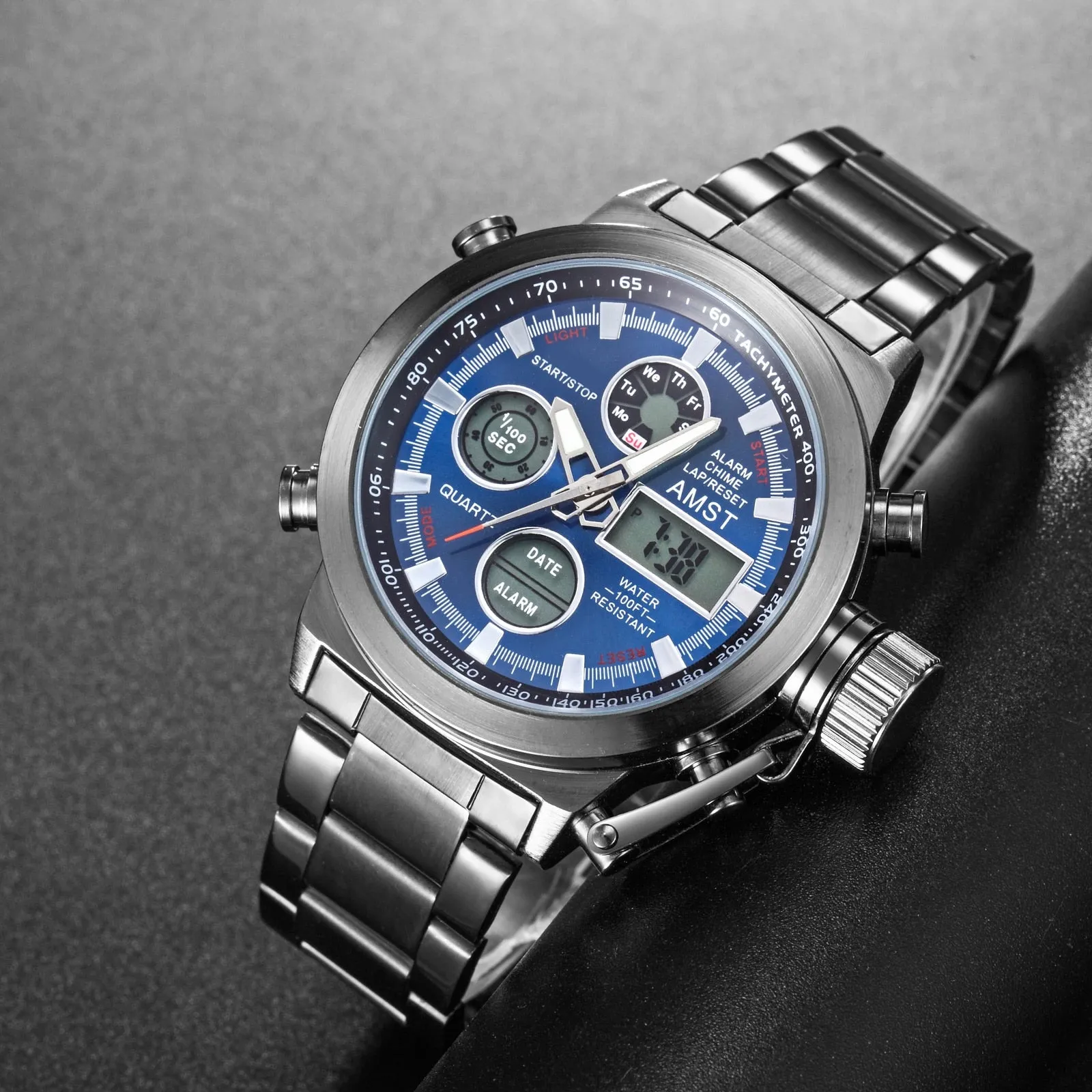 Men's Stainless Steel Electronic Dual Display Waterproof Quartz Wristwatch