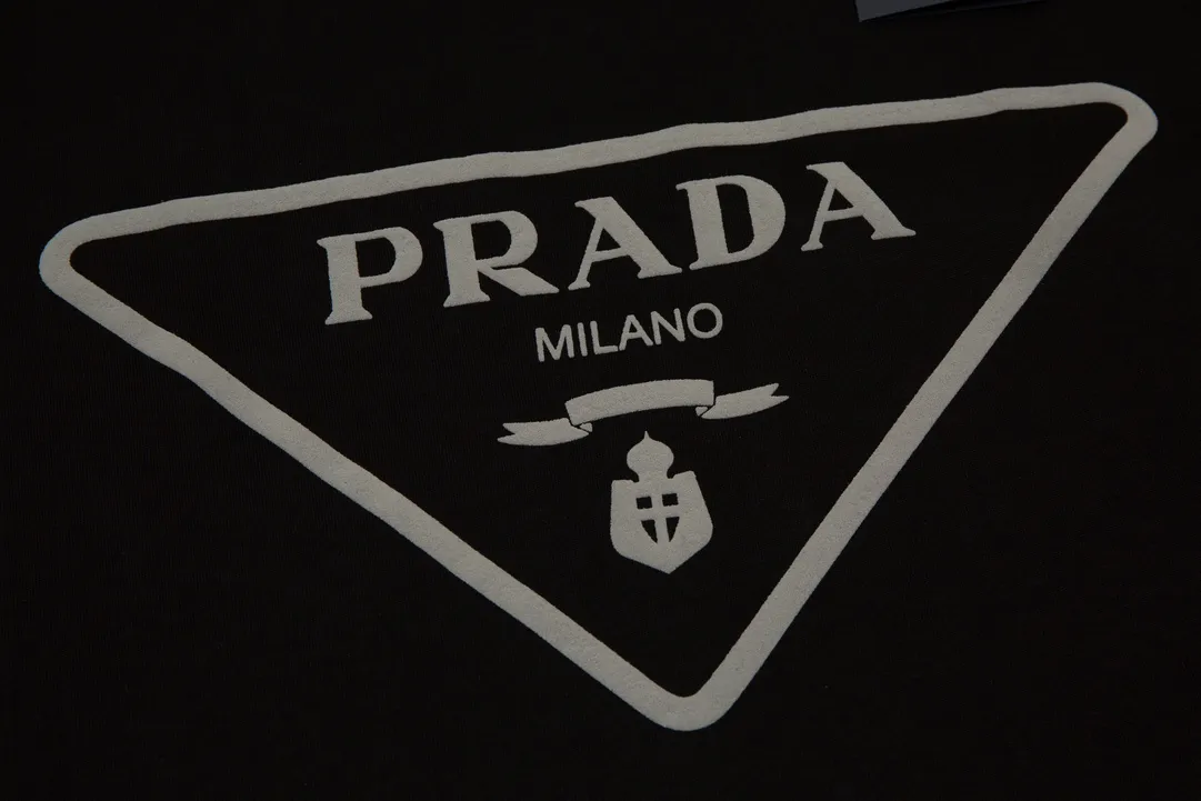 Prada 23SS Classic Triangle Logo Short Sleeve T-Shirt Black 7.11