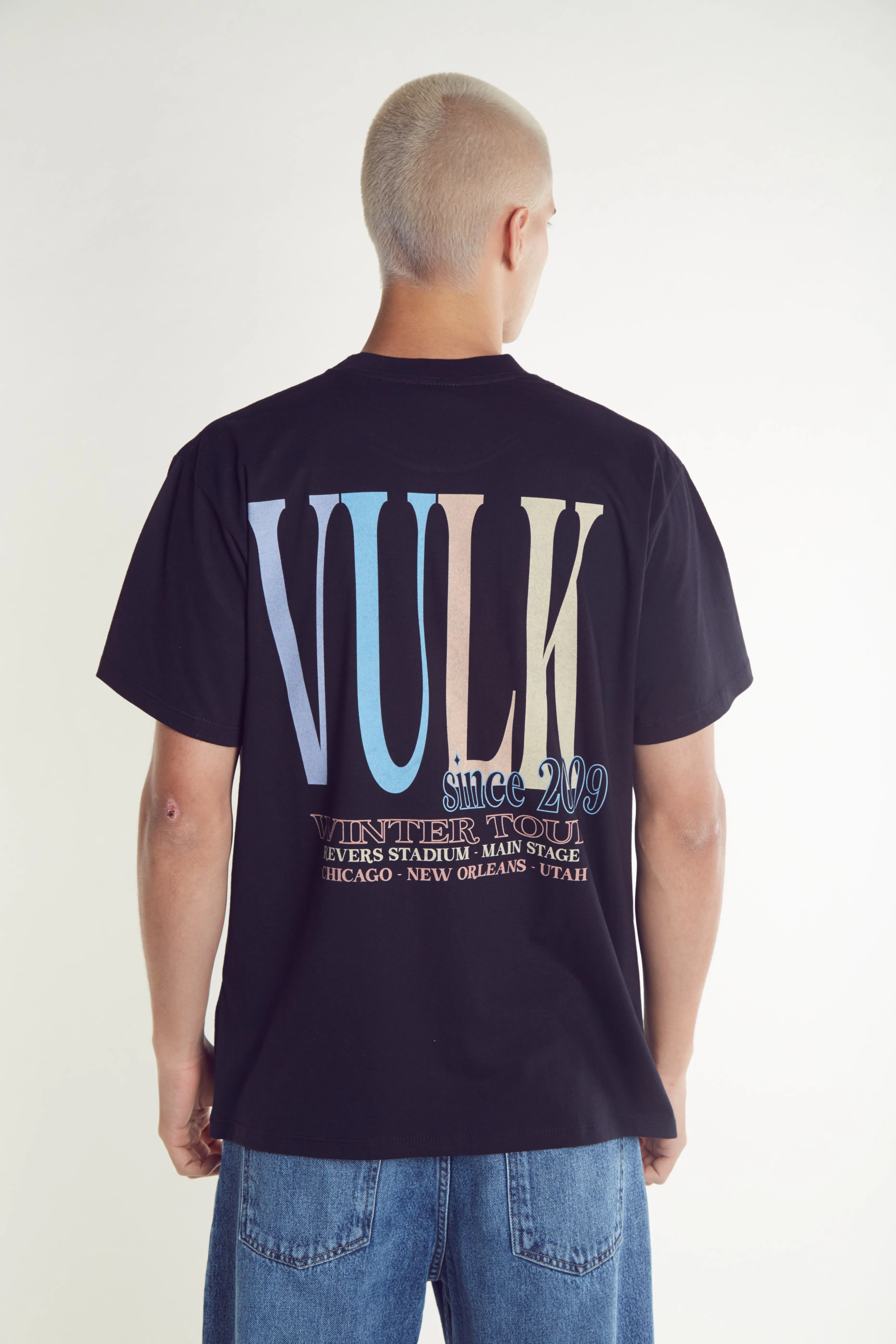 Remera Mc Vulk Tour Tee Black