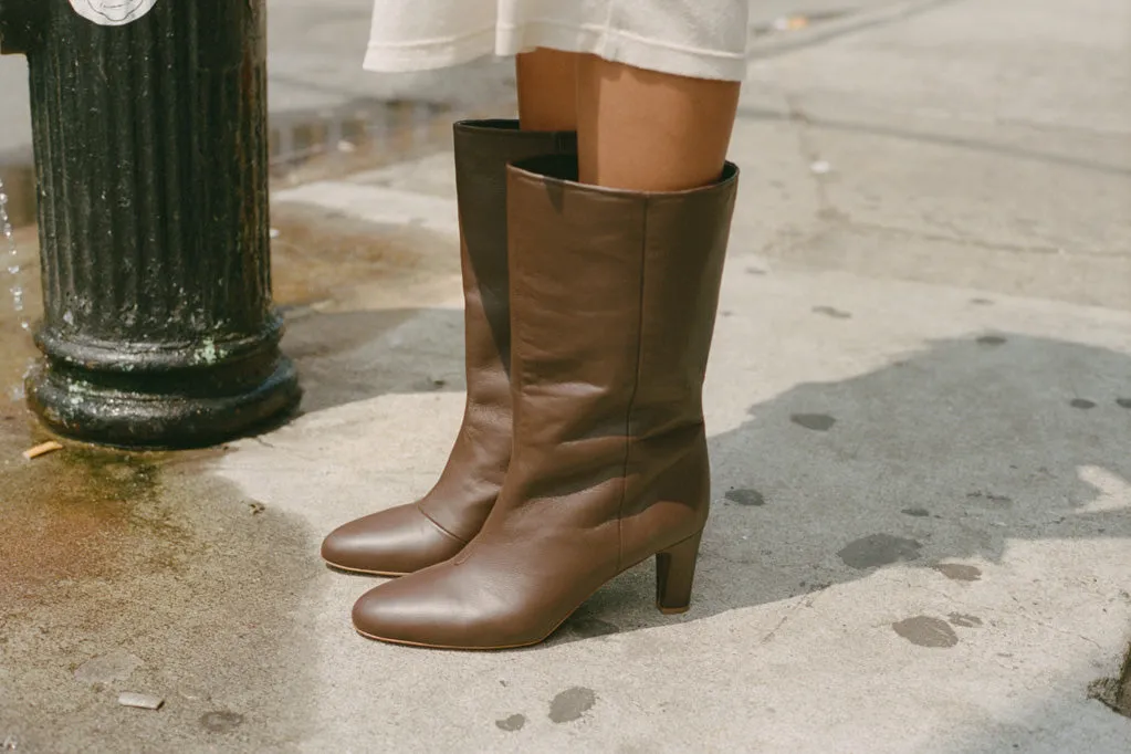 SANDRA BOOT, CHOCOLATE