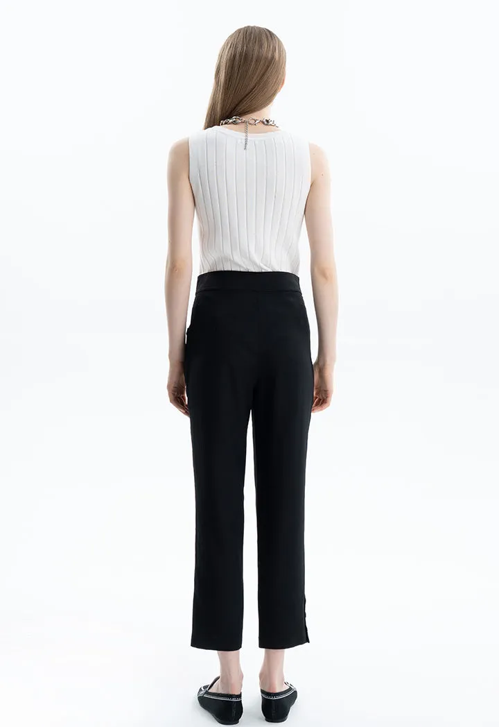 Solid Trouser With Buttoned Details