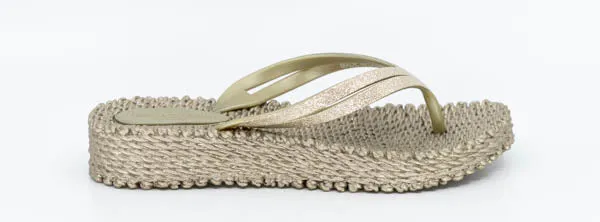 The Glitter Platform Flip Flop in Platin