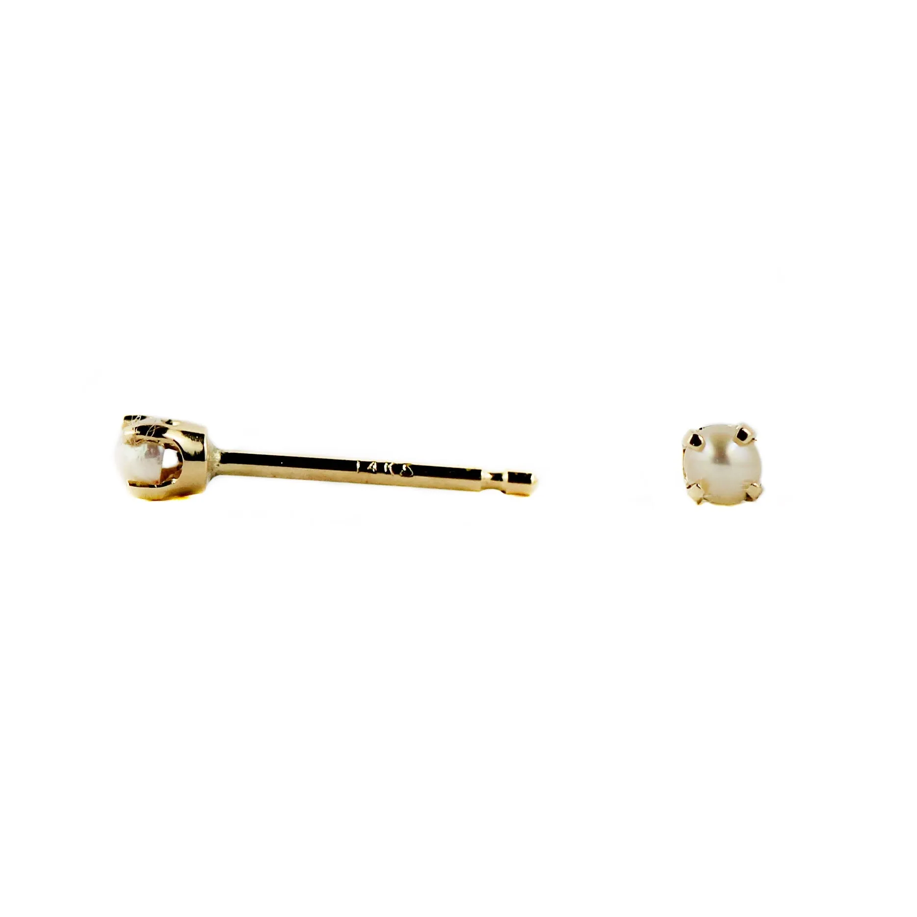 Tiny Pearl Yellow Gold Single Stud - Sarah Gardner