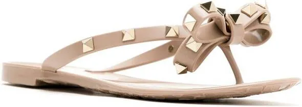 Valentino Garavani Rockstud bow-detail flip flops Neutrals