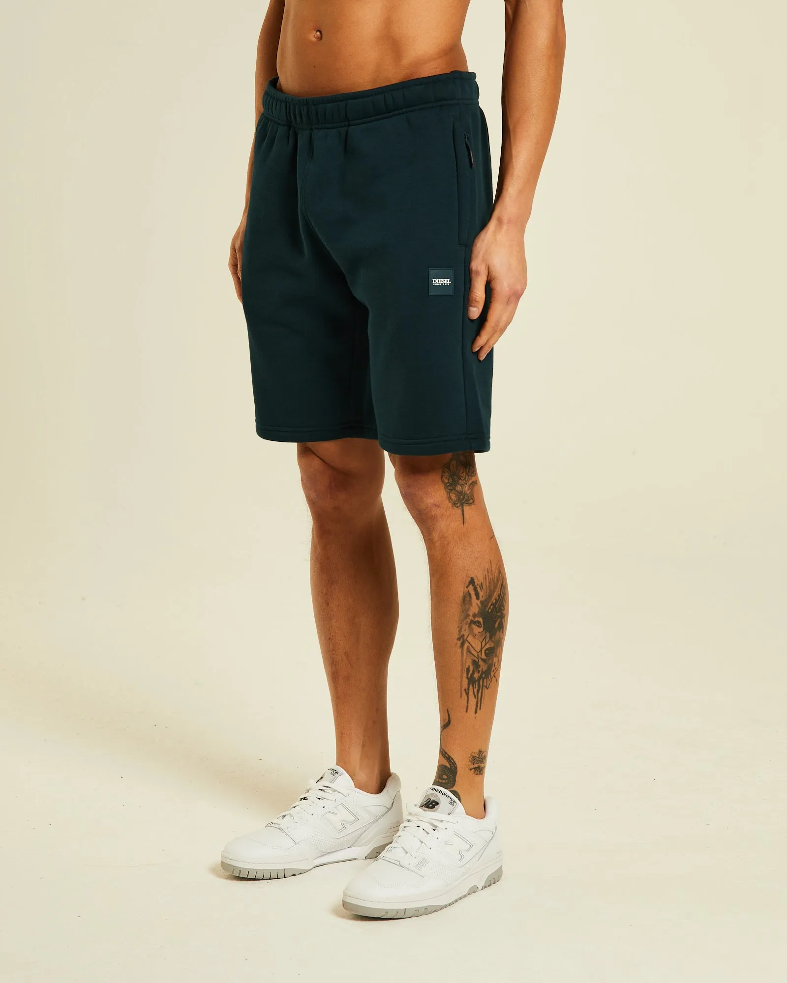 Vega Short Midnight Green