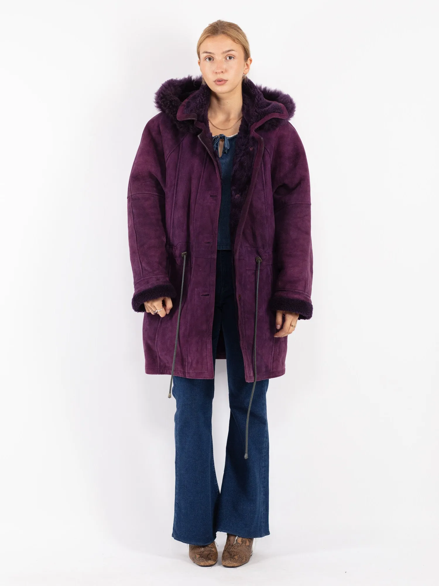 Vintage 90's Women Hooded Sheepskin Coat in Purple